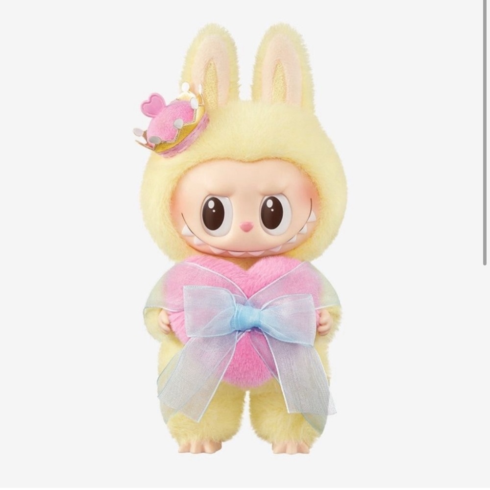 Labubu Let's Checkmate the Queen - New In Package